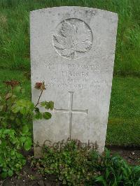 Etaples Military Cemetery - Haines, O